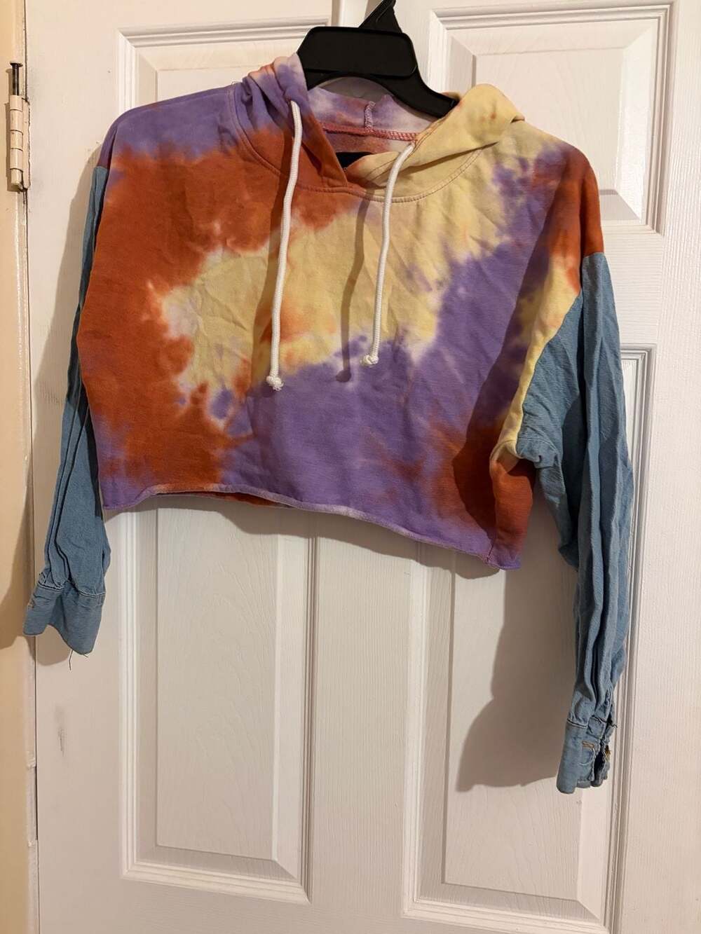 THRILL 94 Sweet Spot Tie Dye Cropped Hoodie with Denim Sleeves EPI